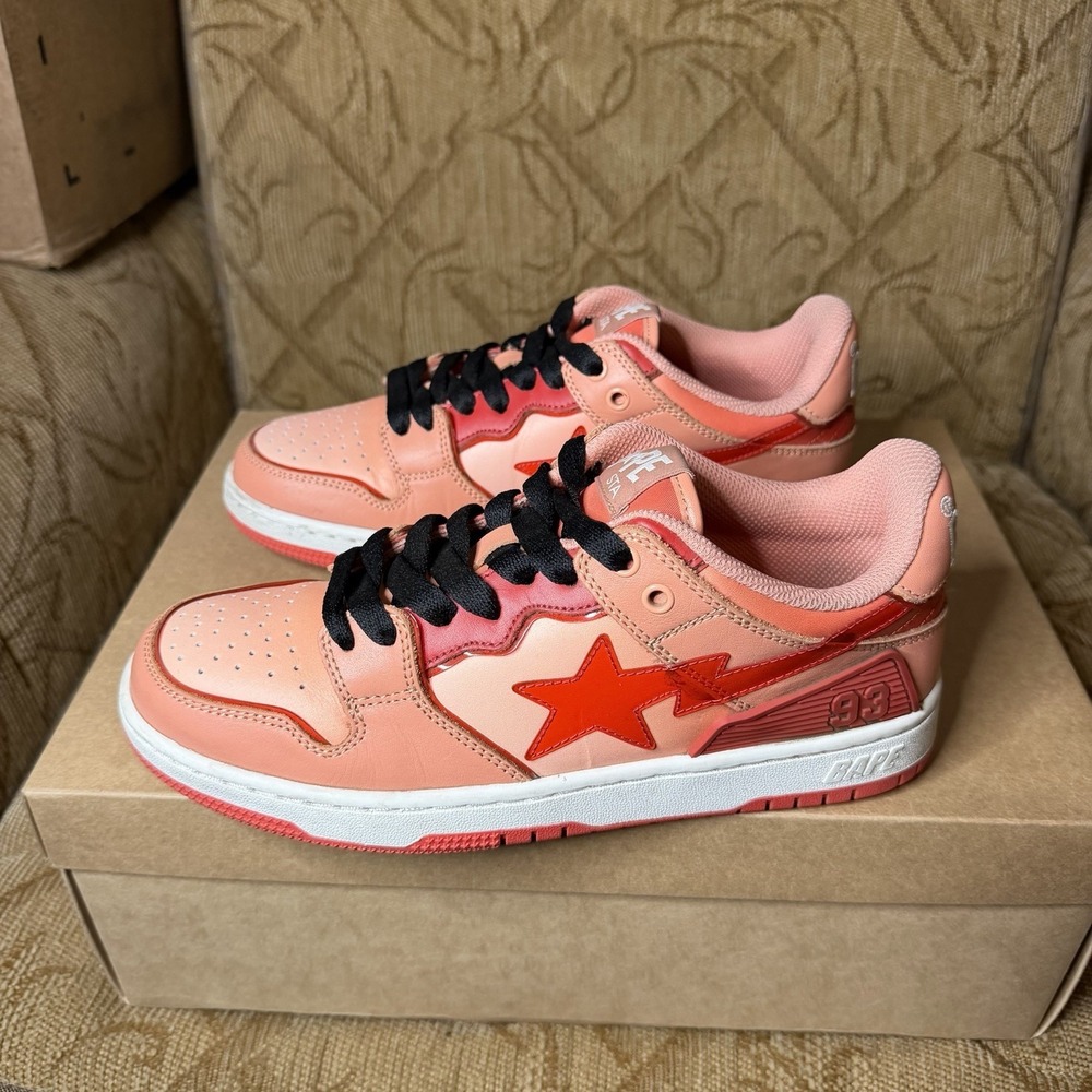 A Bathing Ape Bape SK8 STA Red Gradiation Sneakers Men's Size 7 Very Nice!‎